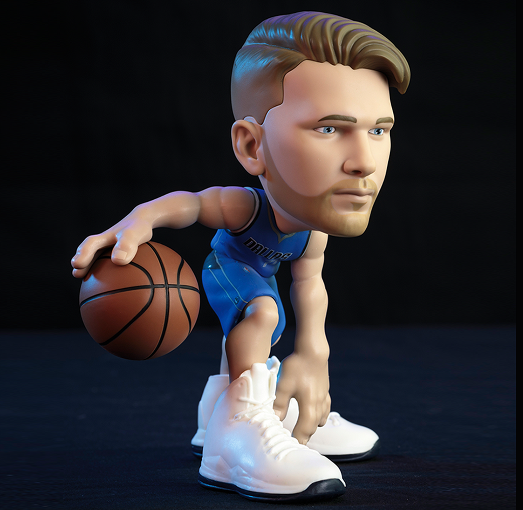 Mini figurine porte-clés NBA - joueur Luka Dončić (Mavericks)